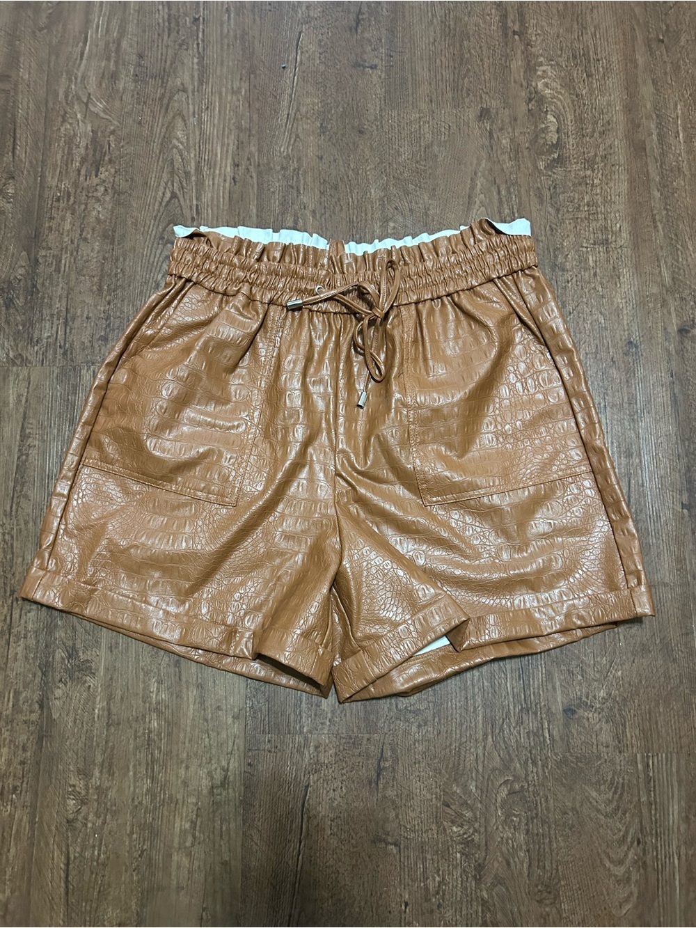 Zenana 1X Brown Croc Embossed Faux Leather Paperbag Shorts